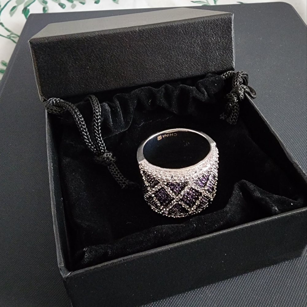 Ring - Picture 10 of 11